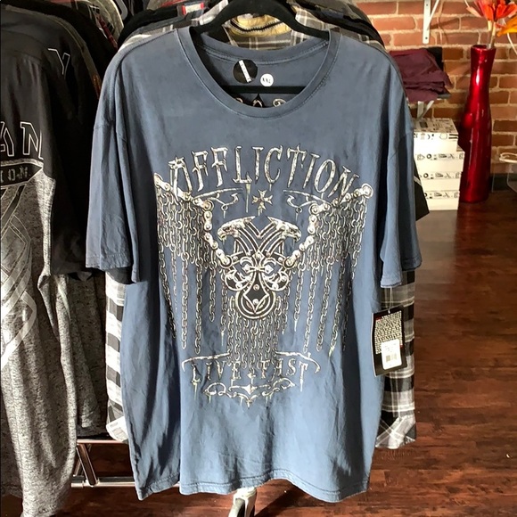 Men’s Reversible T-shirt - Picture 1 of 4